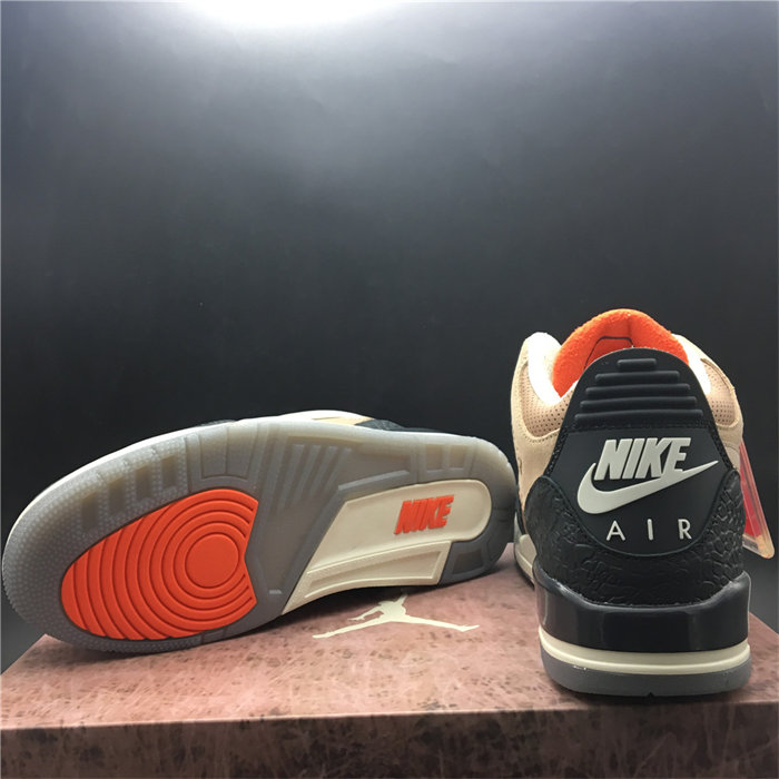 Jordan3 JTH Bio Beige AV6683-200