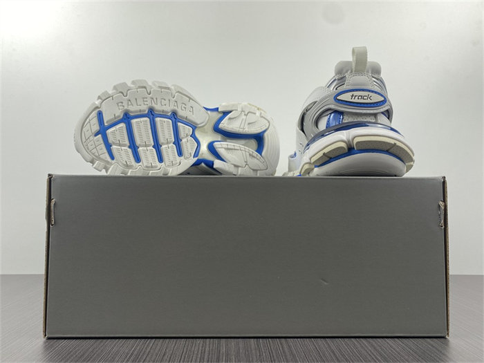 BLCG Track White Blue  542023 W2FS9 9051