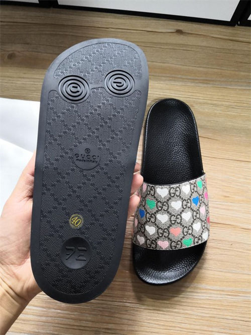 Gocci Slipper