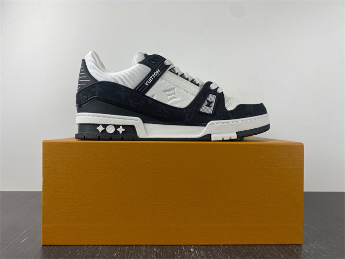 Luis Vitton Trainer 2021ss BM0159