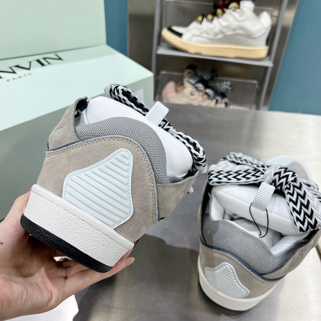 Lanvon Curb Sneaker 22