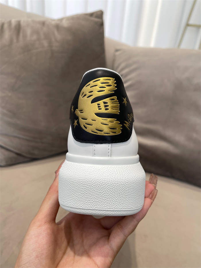 ale*d*r M*Q*en oversized