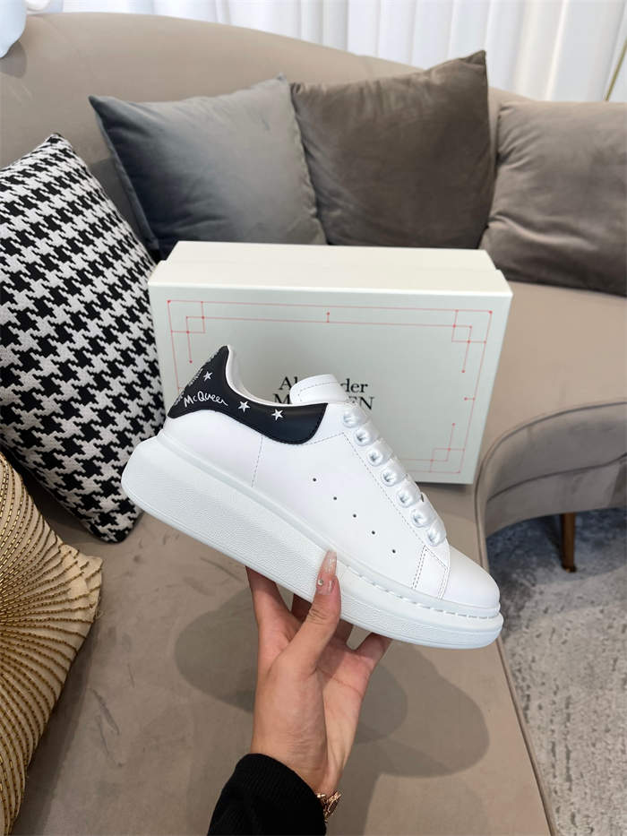 ale*d*r M*Q*en oversized