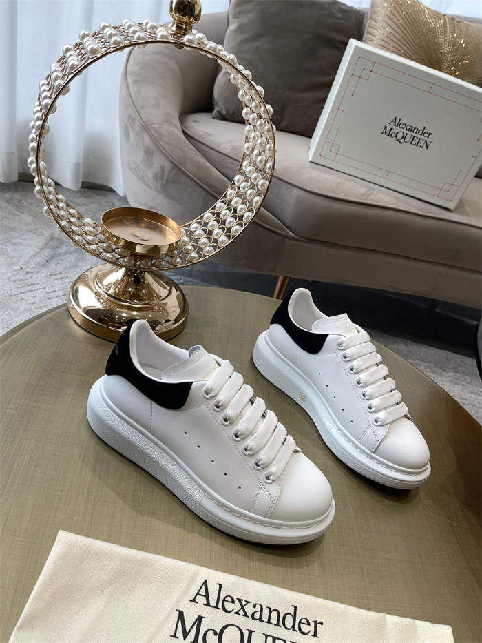 ale*d*r M*Q*en oversized