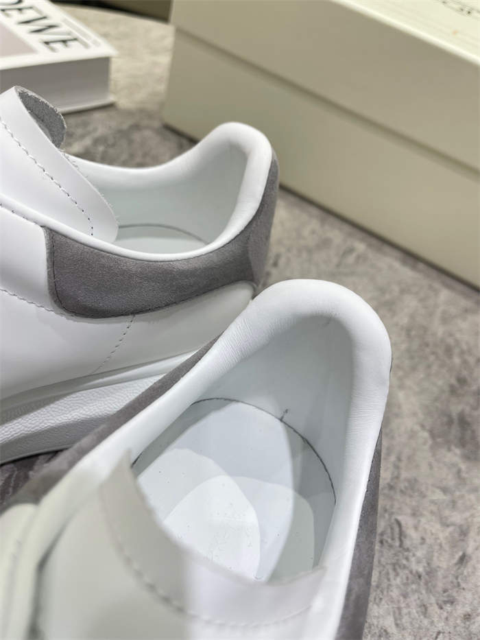 ale*d*r M*Q*en oversized