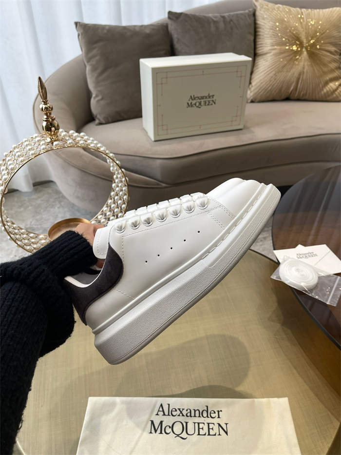 ale*d*r M*Q*en oversized