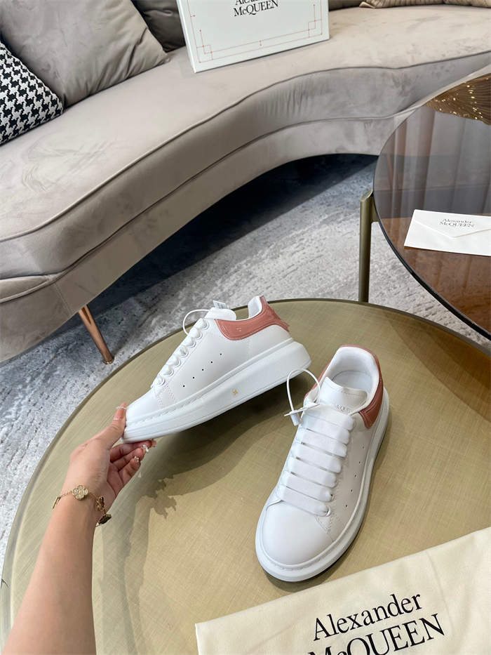 ale*d*r M*Q*en oversized