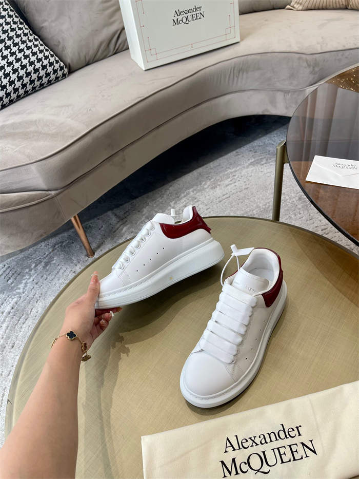 ale*d*r M*Q*en oversized