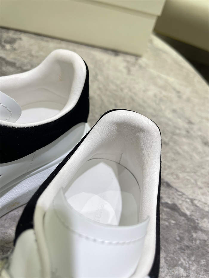 ale*d*r M*Q*en oversized