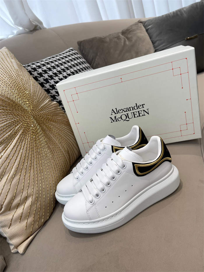 ale*d*r M*Q*en oversized