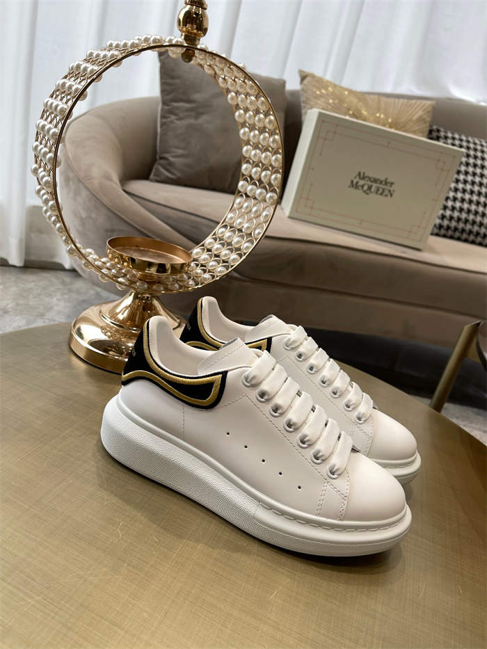 ale*d*r M*Q*en oversized