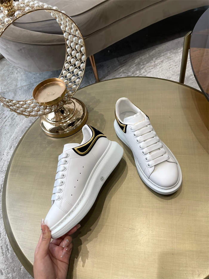 ale*d*r M*Q*en oversized