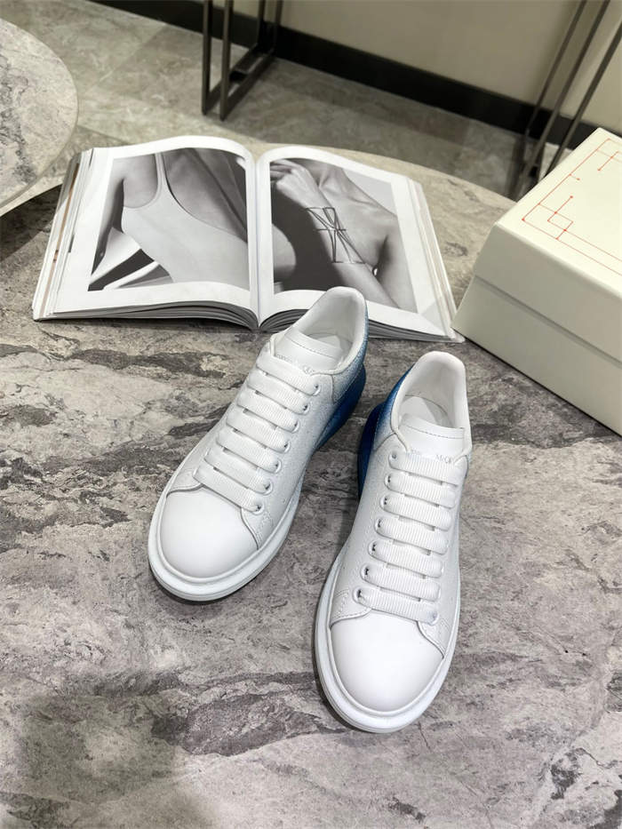 ale*d*r M*Q*en oversized