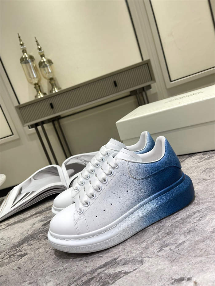 ale*d*r M*Q*en oversized