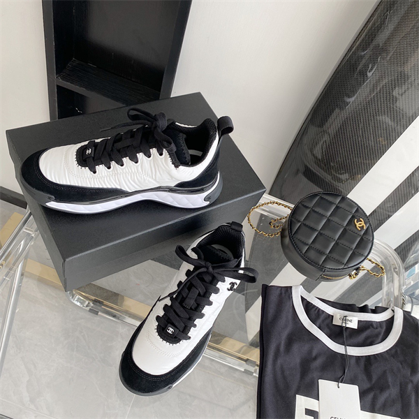 Chanal Sneakers