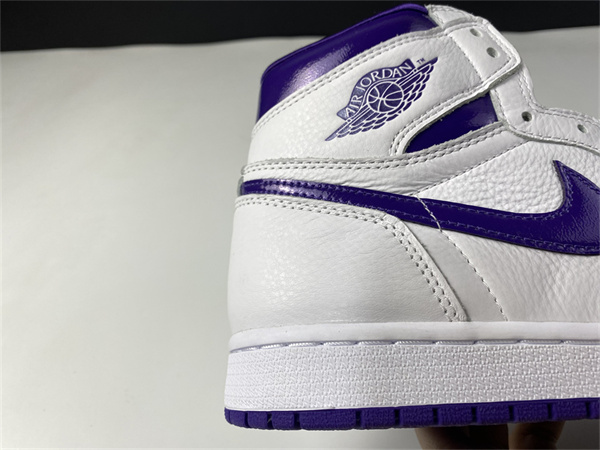 Air Jordan 1 WMNS “Court Purple”