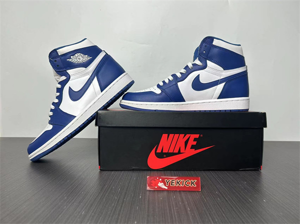 Jordan1 Retro Storm Blue 555088-127