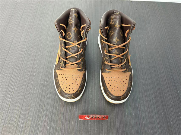 OFF-WHITE x Air Jordan 1 LV