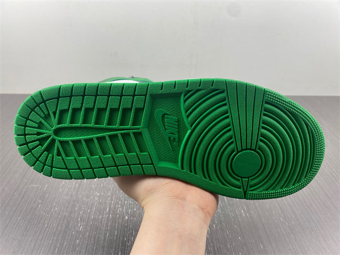 Jordan 1 Retro High OG Lucky Green DZ5485-0311