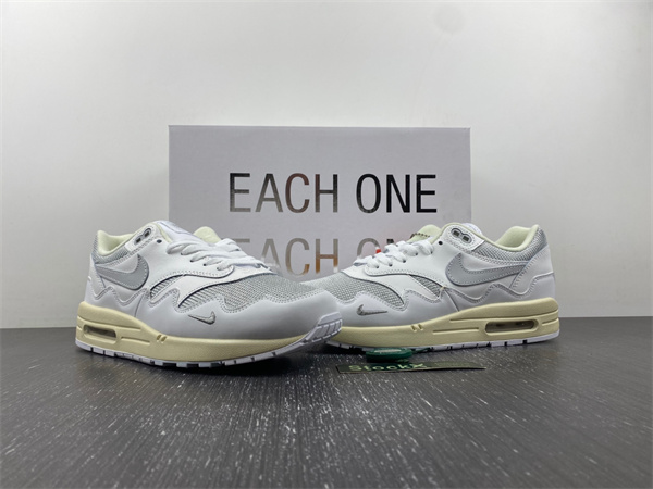 Nike Air Max 1 Patta Waves White