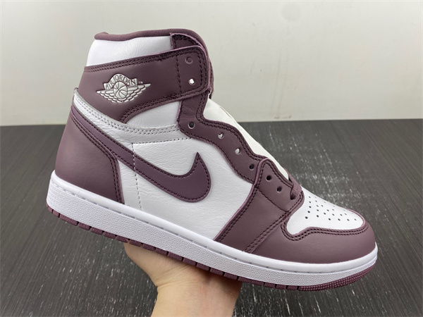 Air Jordan 1 High OG “Mauve”