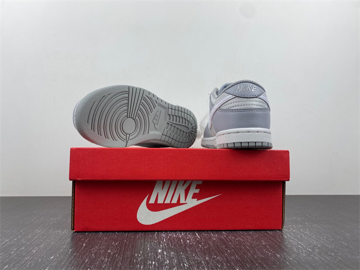Nike Dunk Low Two-Toned Grey DH9756-001