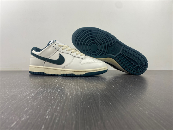 5K1 Nike Dunk Low “Athletic Department”