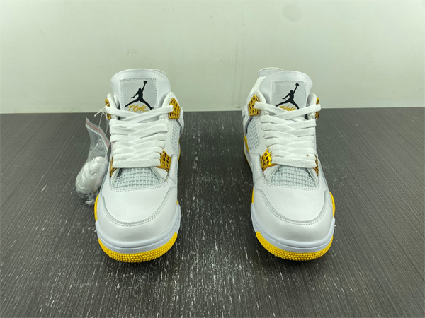 Air Jordan 4 WMNS “VividSulfur”