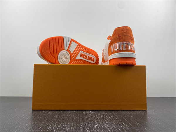 l**is V*t*n lv trainer #54