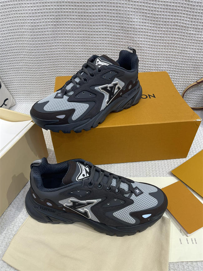 Lv Runner Sneaker 62