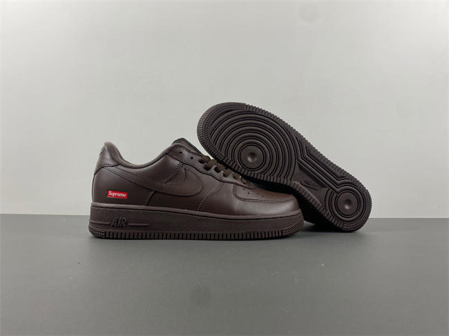 upreme x Nike Air Force 1 Low “Baroque Brown”  CU9225-200