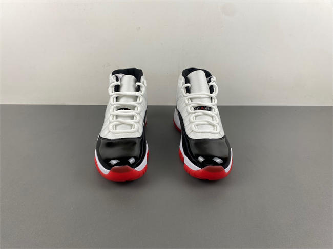 Air Jordan 11  CT8012-106