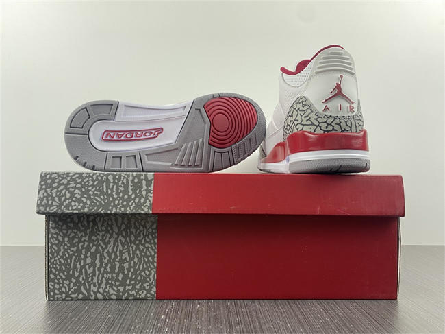 Air Jordan 3 “Cardinal Red”  CT8532-126