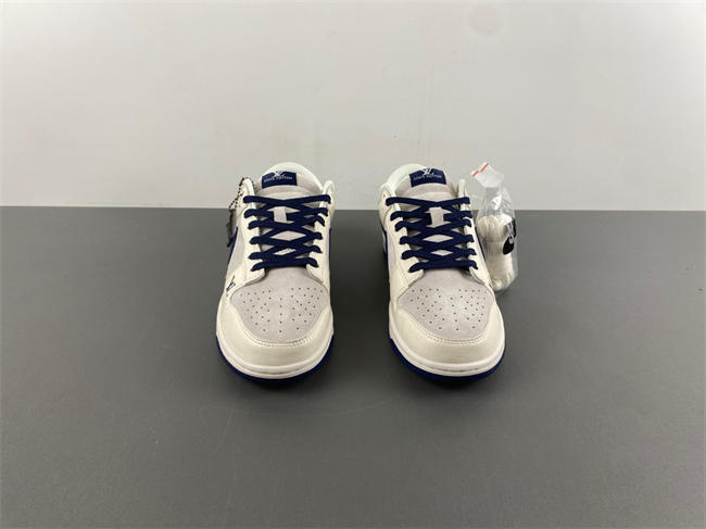 SB Dunk Low  FC1688-134