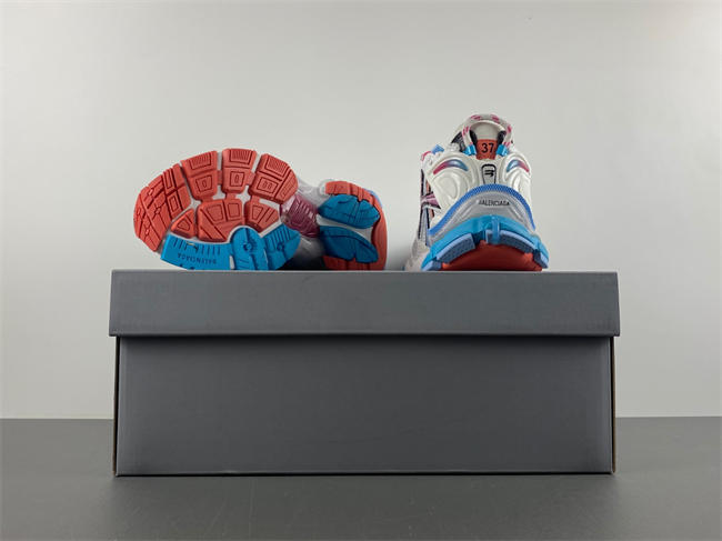 Ba*len*cia*ga  772767-w3rbw-2325