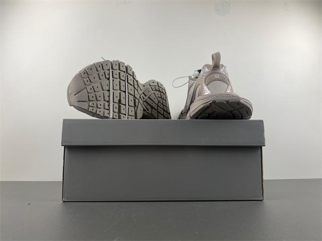 十IAGA -PHANTOM SNEAKER 734734 W3XL2 0210