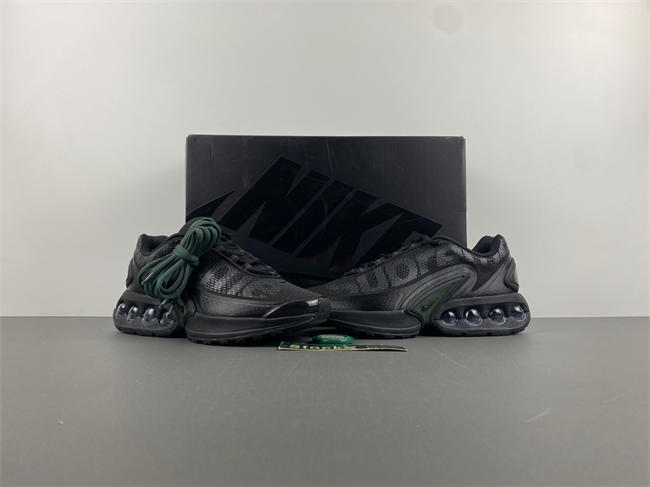 S*p*e x nike air max dn “black”  fz4044-001