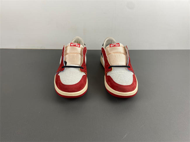 Trophy Room x Air Jordan 1 Low OG “Rookie Card: Home”  HV6157-100