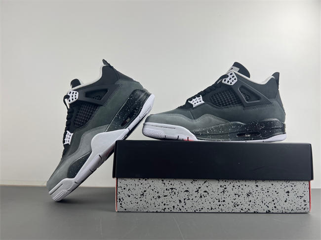 Air Jordan 4 “Fear”  FQ8138-002