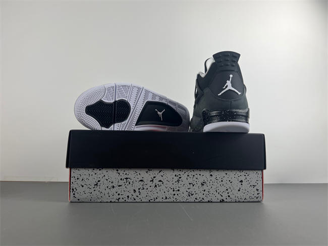 Air Jordan 4 “Fear”  FQ8138-002