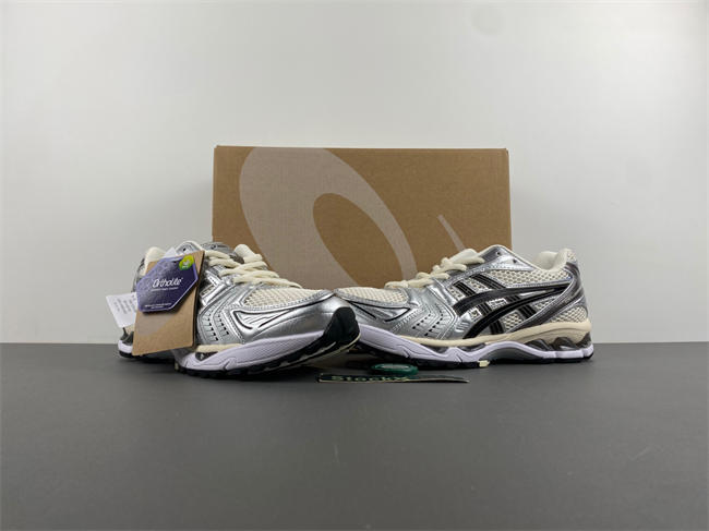 As*ic*s gel-kayano 14