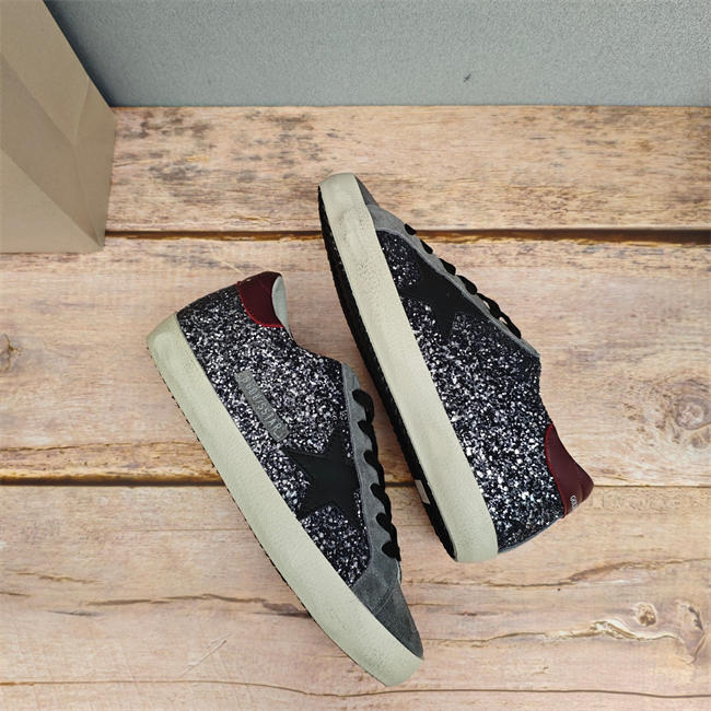 Golden Goose Sneaker