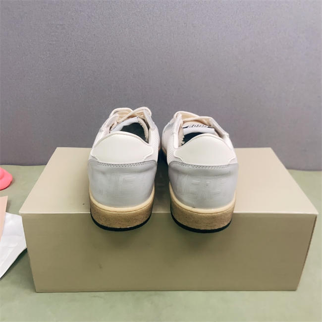 Golden Goose Sneaker