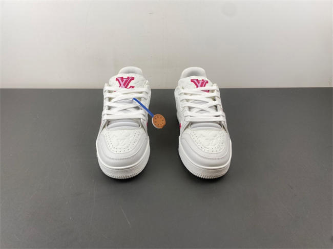 l0*is V*t0n lv trainer 114