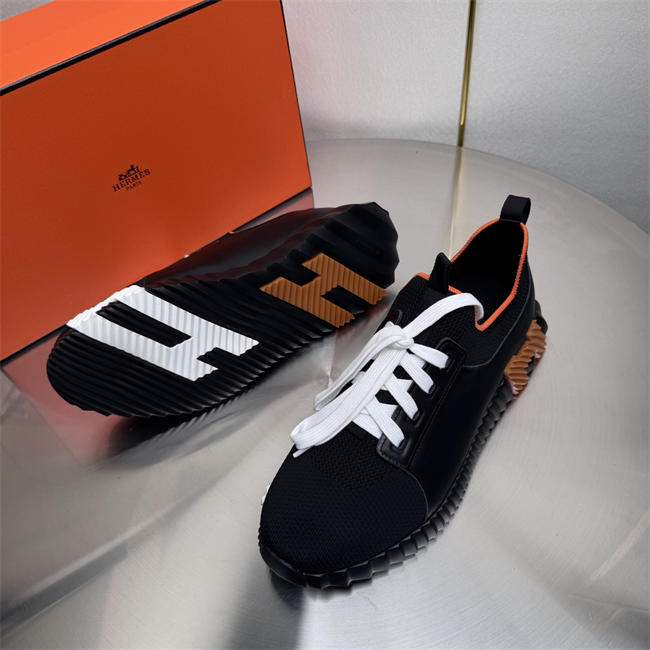 H**mes sneaker