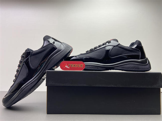 Pra*a america’s cup 8