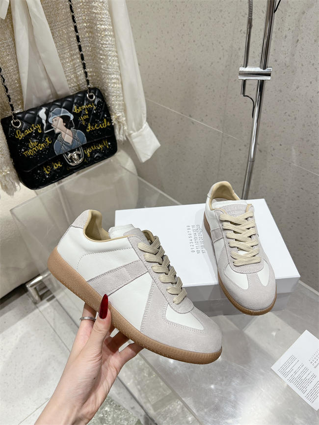 ma*s*n martin Ma*i*la sneaker