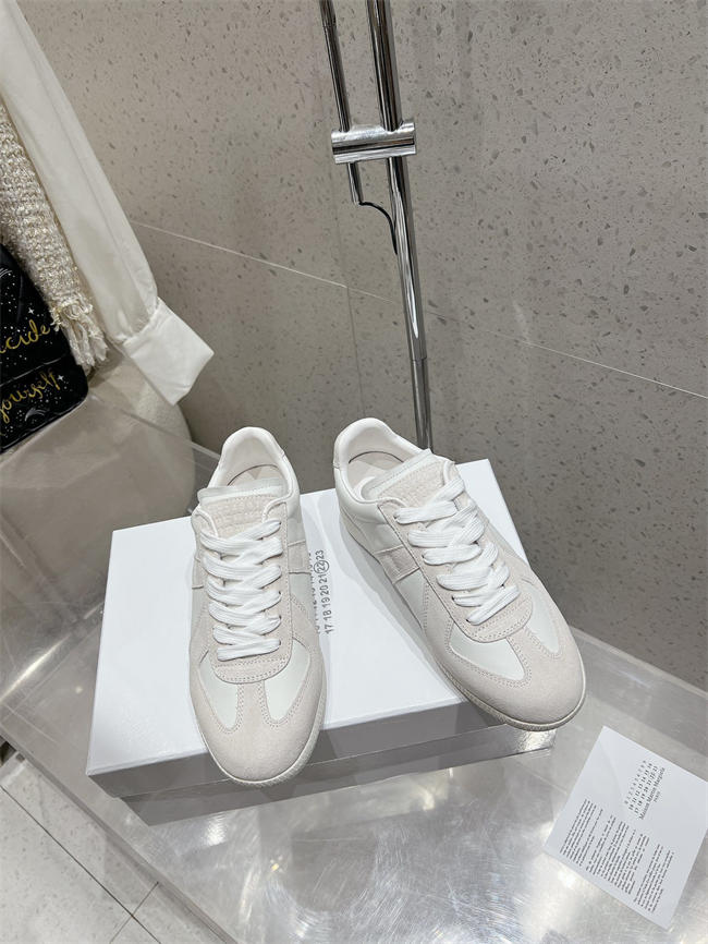 ma*s*n martin Ma*i*la sneaker